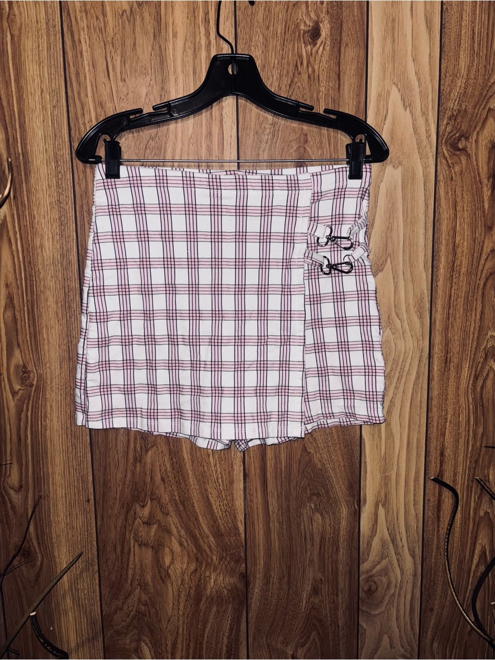 Rue21 White Mini Skort with Burgundy Plaid and Side Buckles